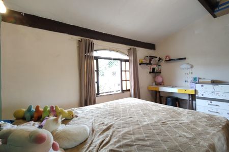 Casa de condomínio para alugar com 367m², 5 quartos e 4 vagasQuarto 2