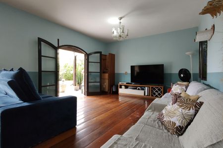 Casa de condomínio para alugar com 367m², 5 quartos e 4 vagasSala