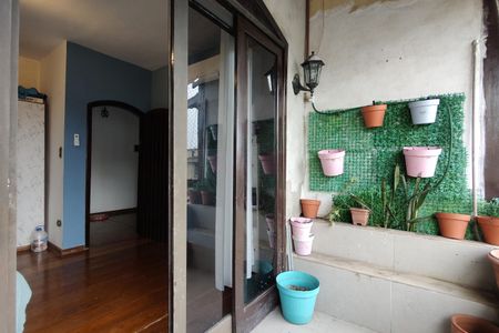 Casa de condomínio para alugar com 367m², 5 quartos e 4 vagasVaranda da Suíte 