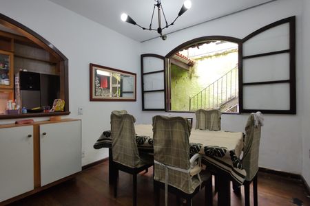 Casa de condomínio para alugar com 367m², 5 quartos e 4 vagasSala de Jantar