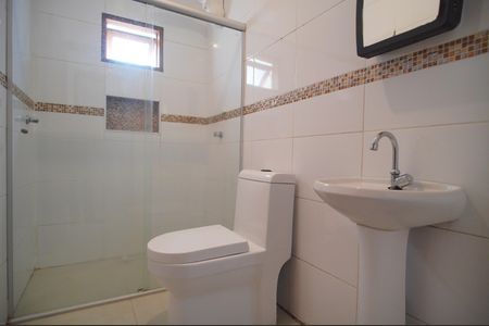 Banheiro de casa para alugar com 1 quarto, 65m² em Campestre, São Leopoldo