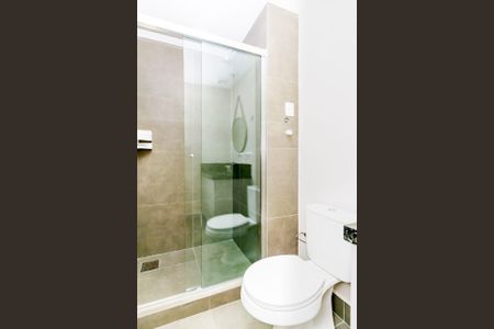 Banheiro  de apartamento para alugar com 1 quarto, 28m² em Cidade Baixa, Porto Alegre