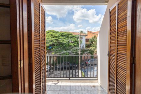 Casa à venda com 480m², 4 quartos e 3 vagasVaranda do Quarto 4 - Suíte