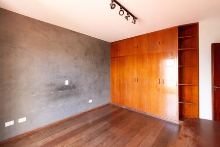 Quarto 1 - Suíte de casa à venda com 4 quartos, 480m² em Vila Sonia, São Paulo