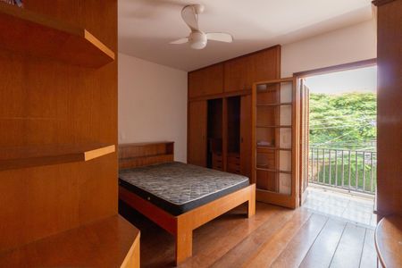 Casa à venda com 480m², 4 quartos e 3 vagasQuarto 4 - Suíte