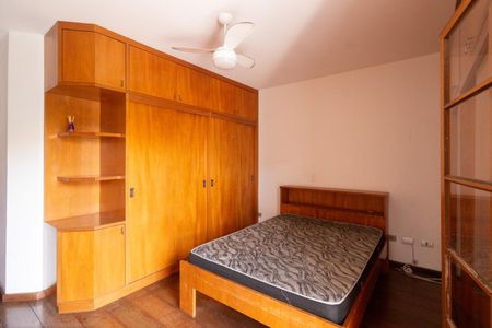 Casa à venda com 480m², 4 quartos e 3 vagasQuarto 4 - Suíte