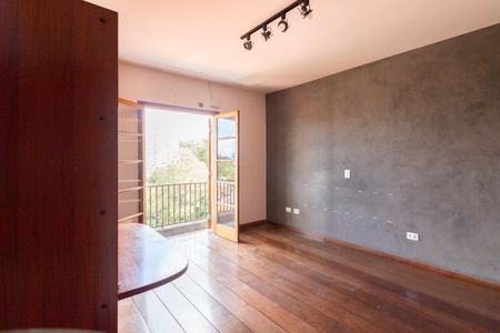 Casa à venda com 480m², 4 quartos e 3 vagasQuarto 1 - Suíte