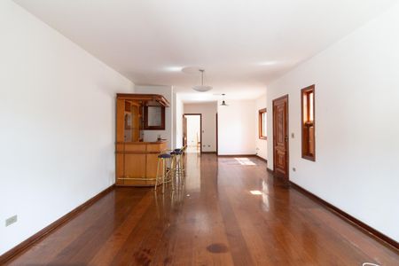 Sala de casa à venda com 4 quartos, 480m² em Vila Sonia, São Paulo