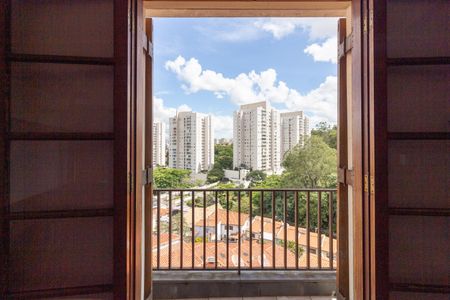 Casa à venda com 480m², 4 quartos e 3 vagasVaranda Quarto 1 - Suíte