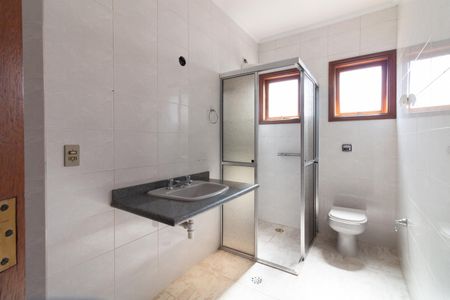 Casa à venda com 480m², 4 quartos e 3 vagasBanheiro 2