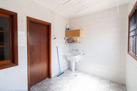 Casa à venda com 480m², 4 quartos e 3 vagasÁrea de Serviço