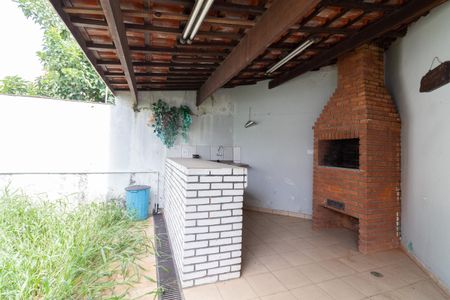Casa à venda com 480m², 4 quartos e 3 vagasQuintal
