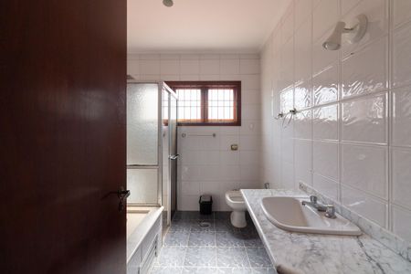 Casa à venda com 480m², 4 quartos e 3 vagasBanheiro 3