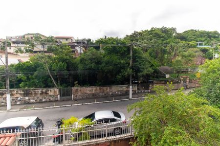 Casa à venda com 360m², 4 quartos e 4 vagas Casa à venda com 360m², 4 quartos e 4 vagasVista do Quarto 2