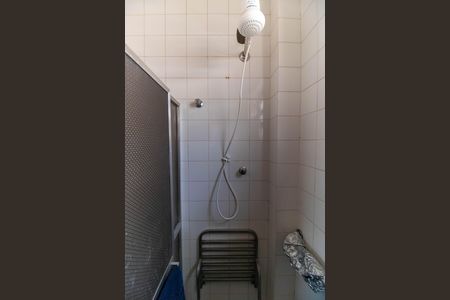 Casa à venda com 360m², 4 quartos e 4 vagas Casa à venda com 360m², 4 quartos e 4 vagasBanheiro de serviço