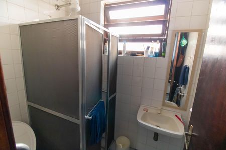 Casa à venda com 360m², 4 quartos e 4 vagas Casa à venda com 360m², 4 quartos e 4 vagasBanheiro de serviço