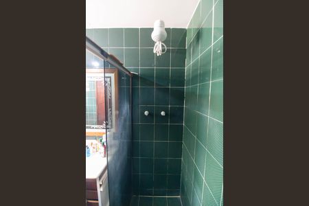 Casa à venda com 360m², 4 quartos e 4 vagas Casa à venda com 360m², 4 quartos e 4 vagasBanheiro da Suíte