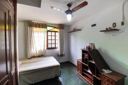 Casa à venda com 360m², 4 quartos e 4 vagas Casa à venda com 360m², 4 quartos e 4 vagasQuarto 3