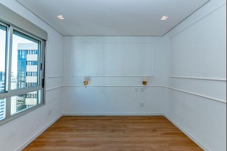 Apartamento à venda com 69m², 2 quartos e 1 vaga Apartamento à venda com 69m², 2 quartos e 1 vagaSuíte