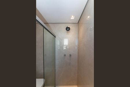 Apartamento à venda com 69m², 2 quartos e 1 vaga Apartamento à venda com 69m², 2 quartos e 1 vagaBanheiro da Suíte