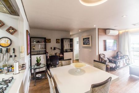 Sala  de apartamento à venda com 3 quartos, 110m² em Alphaville, Santana de Parnaíba