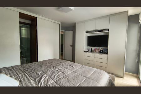 Apartamento à venda com 209m², 3 quartos e 2 vagasSuíte 