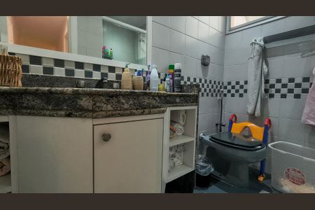 Apartamento à venda com 209m², 3 quartos e 2 vagasBanheiro Social 