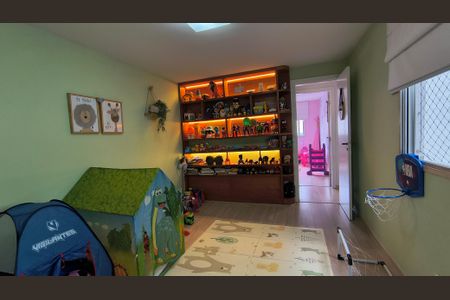 Apartamento à venda com 209m², 3 quartos e 2 vagasQuarto 2