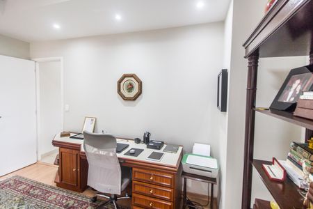 Apartamento à venda com 140m², 3 quartos e 2 vagas Apartamento à venda com 140m², 3 quartos e 2 vagasSala