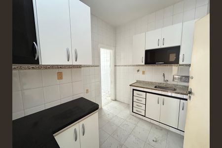 Apartamento à venda com 60m², 2 quartos e sem vagaCozinha