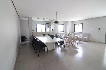 Apartamento à venda com 39m², 2 quartos e 2 vagasÁrea comum - Salão de festas