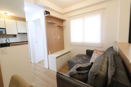 Sala de apartamento à venda com 2 quartos, 39m² em Ayrosa, Osasco