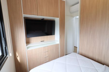 Quarto 1 de apartamento à venda com 2 quartos, 39m² em Ayrosa, Osasco