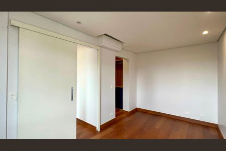 Apartamento para alugar com 144m², 2 quartos e 1 vaga Apartamento para alugar com 144m², 2 quartos e 1 vagaSuíte 1