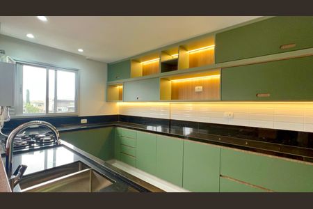 Apartamento para alugar com 144m², 2 quartos e 1 vaga Apartamento para alugar com 144m², 2 quartos e 1 vagaCozinha