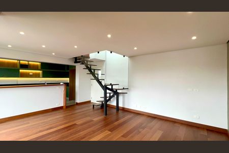 Apartamento para alugar com 144m², 2 quartos e 1 vaga Apartamento para alugar com 144m², 2 quartos e 1 vagaSala