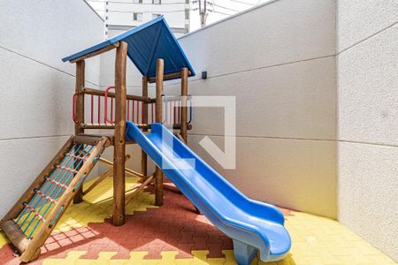Apartamento para alugar com 37m², 2 quartos e sem vagaÁrea comum - Playground