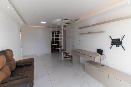 Apartamento à venda com 140m², 2 quartos e 2 vagasSala
