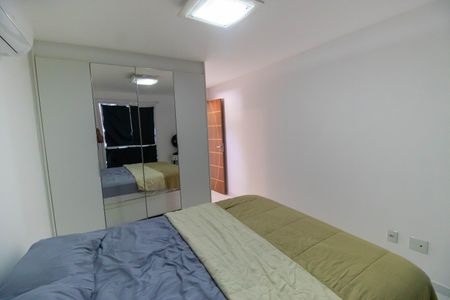Apartamento à venda com 140m², 2 quartos e 2 vagasSuíte 