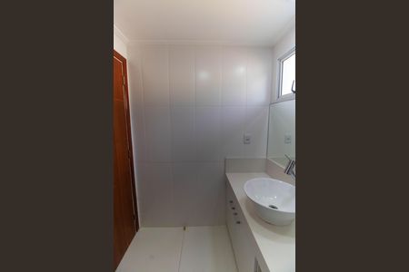 Apartamento à venda com 140m², 2 quartos e 2 vagasBanheiro Social