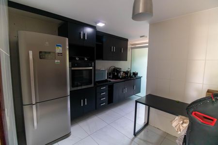 Apartamento à venda com 140m², 2 quartos e 2 vagasCozinha e Área de Serviço