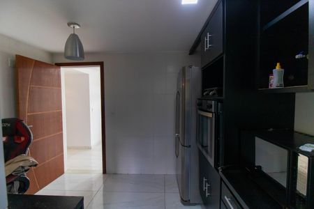 Apartamento à venda com 140m², 2 quartos e 2 vagasCozinha e Área de Serviço