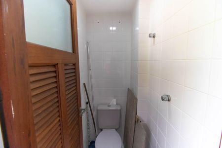 Apartamento à venda com 140m², 2 quartos e 2 vagasBanheiro de serviço
