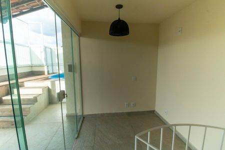 Apartamento à venda com 140m², 2 quartos e 2 vagasCobertura