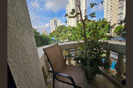 Apartamento à venda com 189m², 3 quartos e 2 vagasSuite Varanda