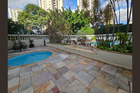 Apartamento à venda com 189m², 3 quartos e 2 vagasÁrea comum - Piscina