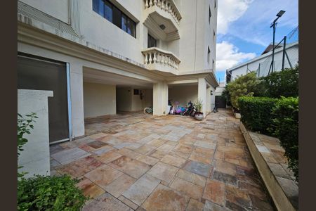 Apartamento à venda com 189m², 3 quartos e 2 vagasÁrea comum