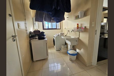 Apartamento à venda com 189m², 3 quartos e 2 vagasÁrea de Serviço