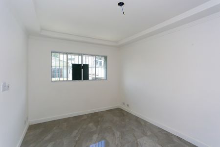 Casa à venda com 95m², 3 quartos e 2 vagasSala 