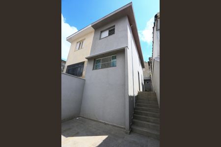 Casa à venda com 95m², 3 quartos e 2 vagasGaragem